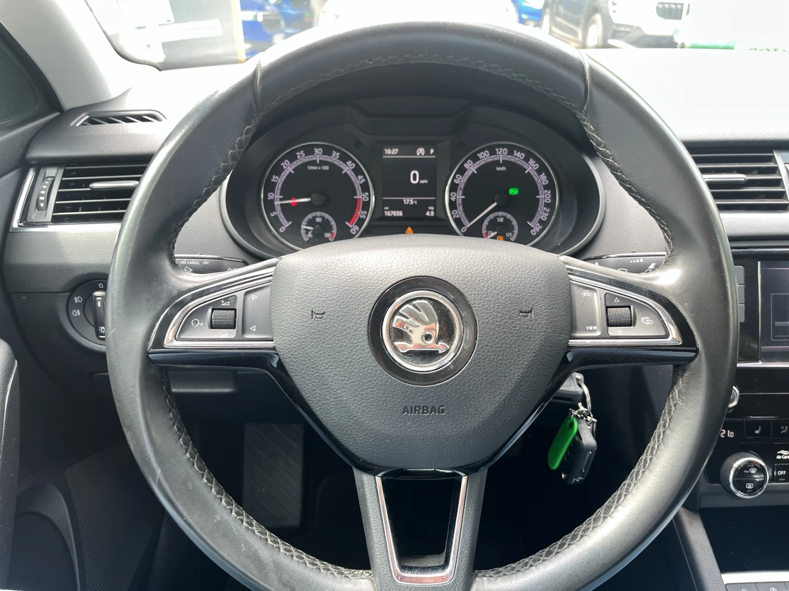 Skoda Octavia 2, 0 TDI 7DSG 4X4, снимка 14 - Автомобили и джипове - 54956681