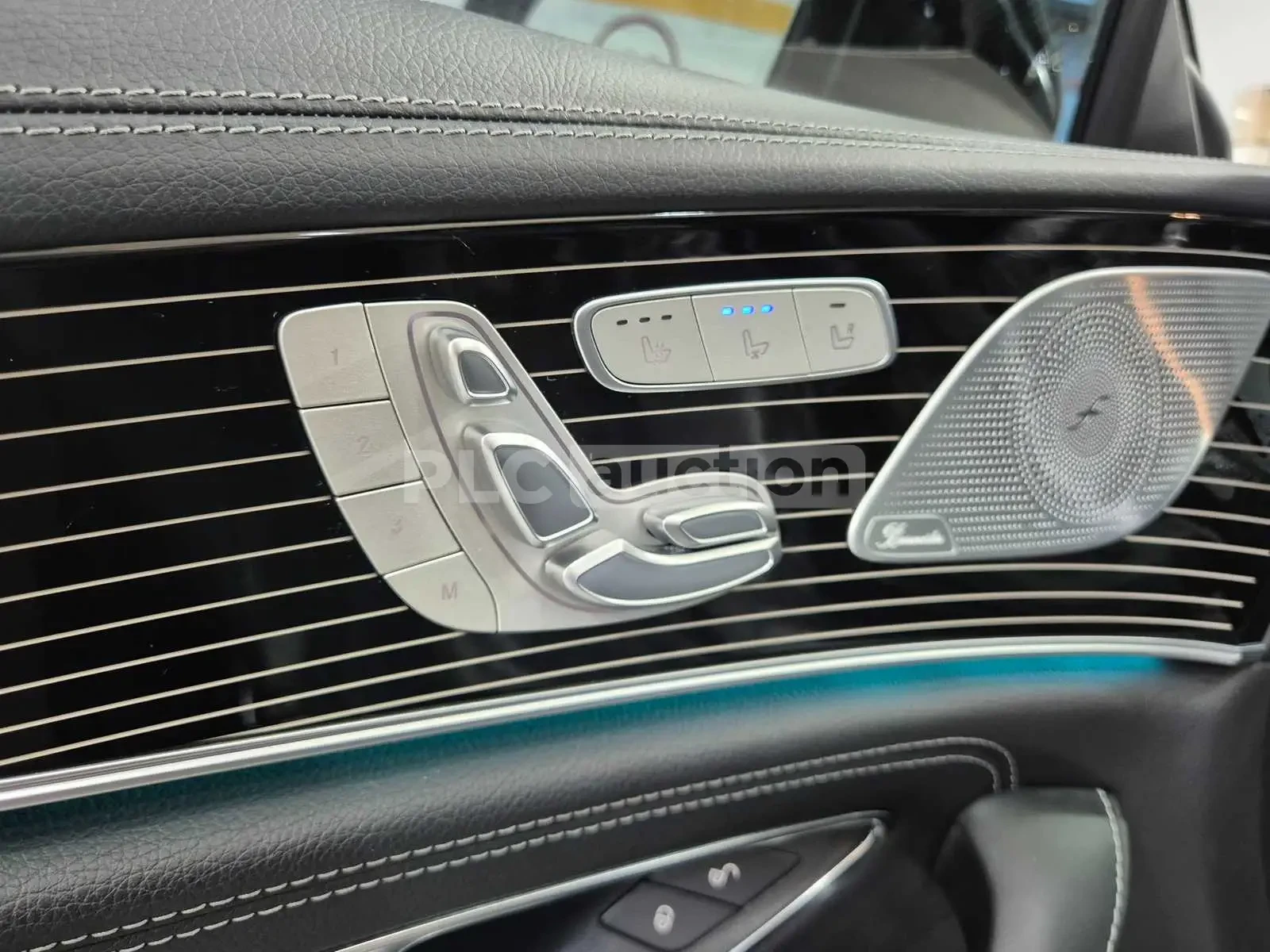 Mercedes-Benz CLS 53 AMG 4MATIC+ | BURMASTER| 360| HUD| DIST+ | ВКЛ.ТЕХНОТЕ, снимка 10 - Автомобили и джипове - 55047720
