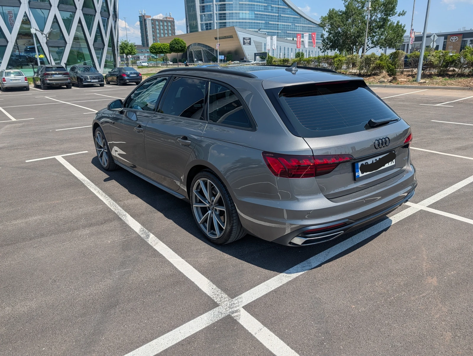 Audi A4 40TDI quattro, снимка 6 - Автомобили и джипове - 55100391