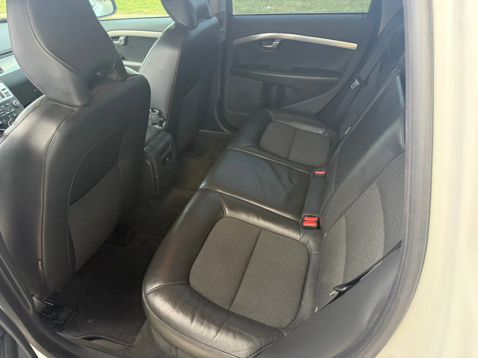 Volvo V70 ��������� | Mobile.bg � ����������� 10