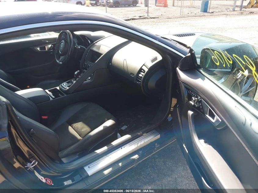 Jaguar F-Type * S/S* BRITISH DESIGN EDITIO* KEYLESS* Camera* , снимка 5 - Автомобили и джипове - 55433792