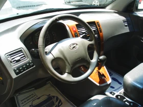 Hyundai Tucson 2.7 V6 4x4 Automat - 6900 лв. - 92697711 9