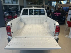Toyota Hilux 2.4D 6AT Comfort - 70568 лв. / 36080.85 € - 28821221 7