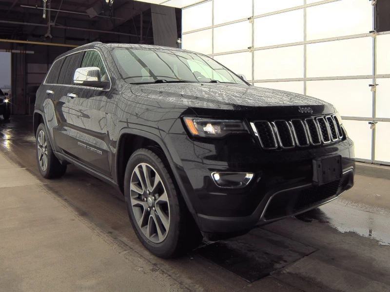 Jeep Grand cherokee Limited* AWD* 8ZF* Подгрев* Обдух* Пано* Камери* , снимка 3 - Автомобили и джипове - 48403177