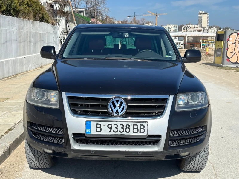 VW Touareg V6 3.0d, снимка 1 - Автомобили и джипове - 49440115