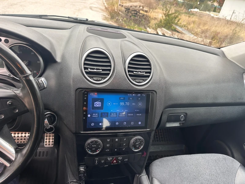 Mercedes-Benz ML 320, снимка 11 - Автомобили и джипове - 52872480