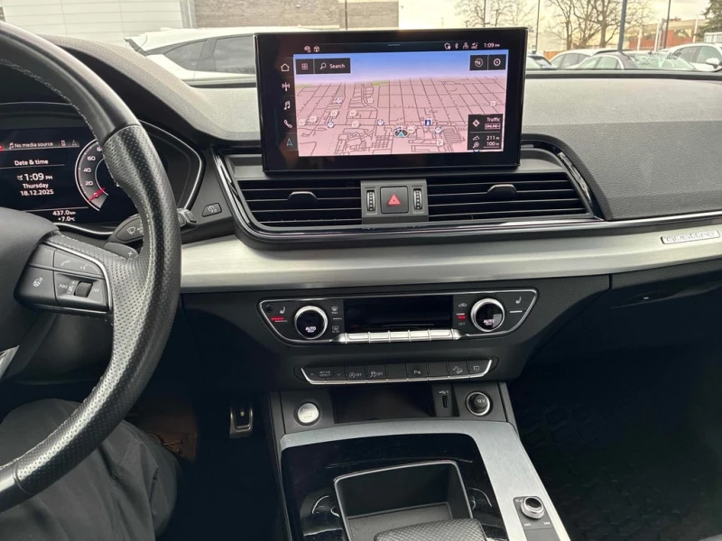 Audi Q5 * Technik * CARFAX * БЕЗ ПЪРВОНАЧАЛНА ВНОСКА, снимка 9 - Автомобили и джипове - 52847736