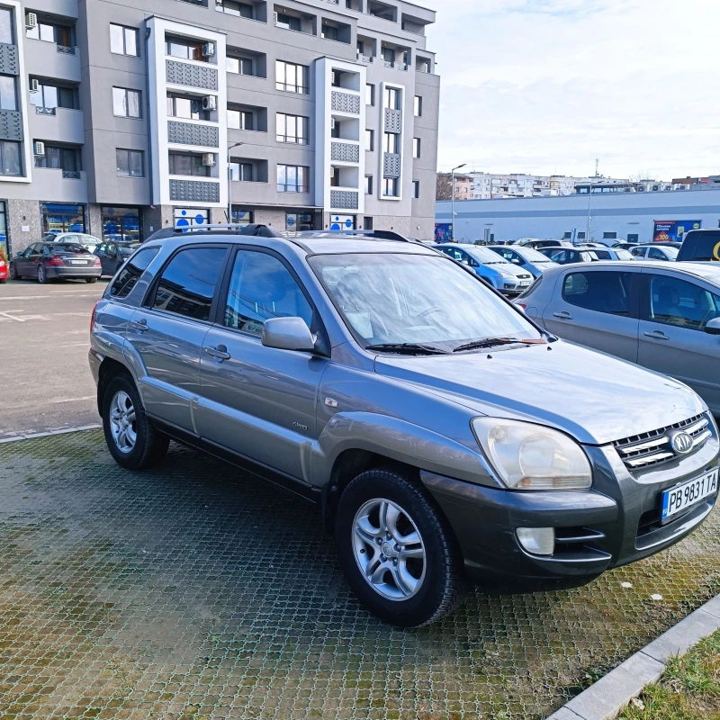 Kia Sportage, снимка 2 - Автомобили и джипове - 53420618