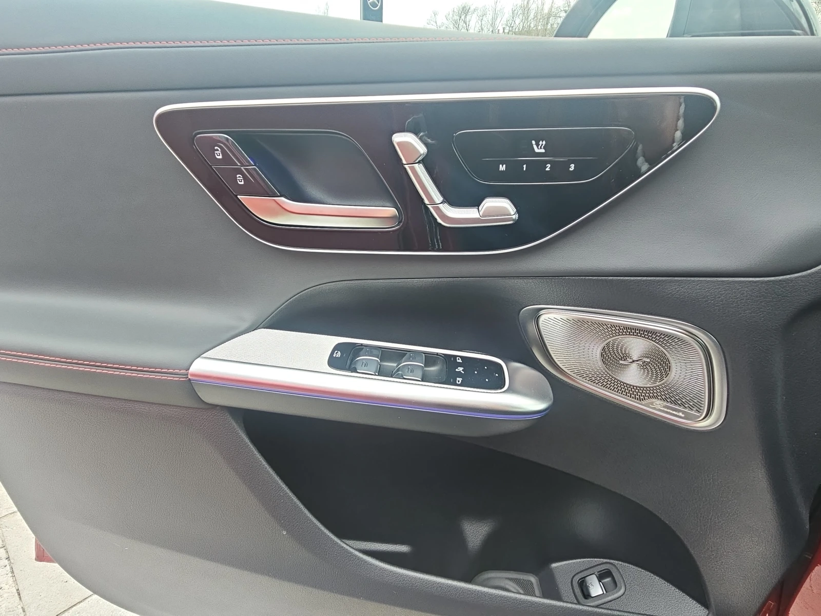 Mercedes-Benz GLC 43 AMG 4MATIC, снимка 10 - Автомобили и джипове - 53099120