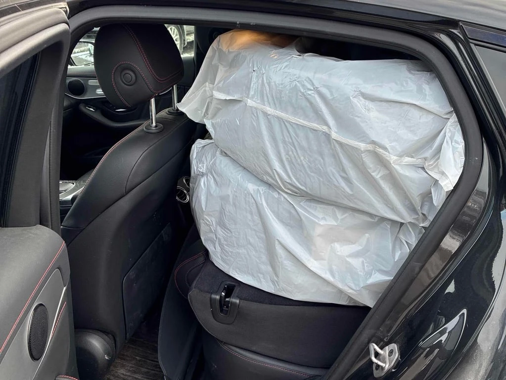 Mercedes-Benz GLC 300 2023 COUPE * CARFAX* ����� ����* �������� | Mobile.bg � ����������� 14