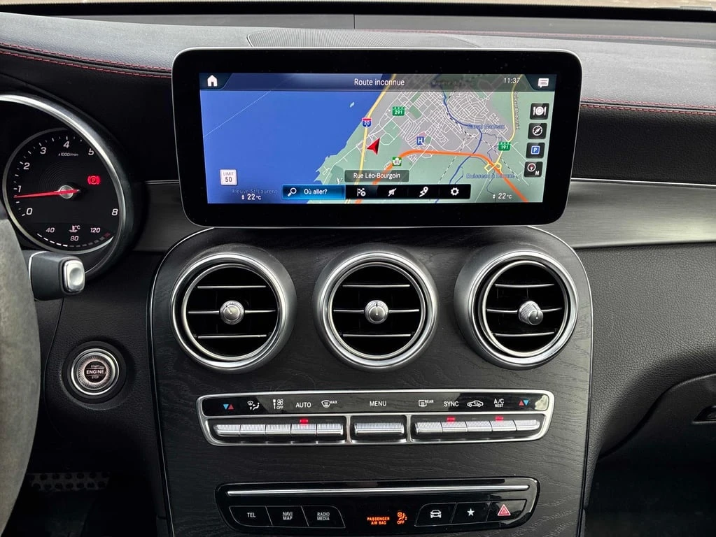 Mercedes-Benz GLC 300 2023 COUPE * CARFAX* ВТОРИ ГУМИ* ПОДГРЕВИ - изображение 10