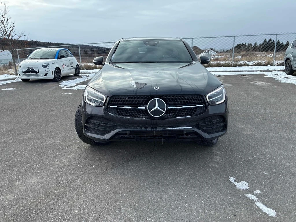 Mercedes-Benz GLC 300 2023 COUPE * CARFAX* ВТОРИ ГУМИ* ПОДГРЕВИ - изображение 2