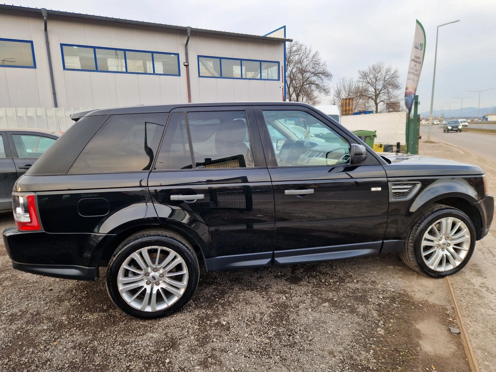 Land Rover Range Rover Sport 3.0 HSE 245HP.FACE ITALIA - изображение 10