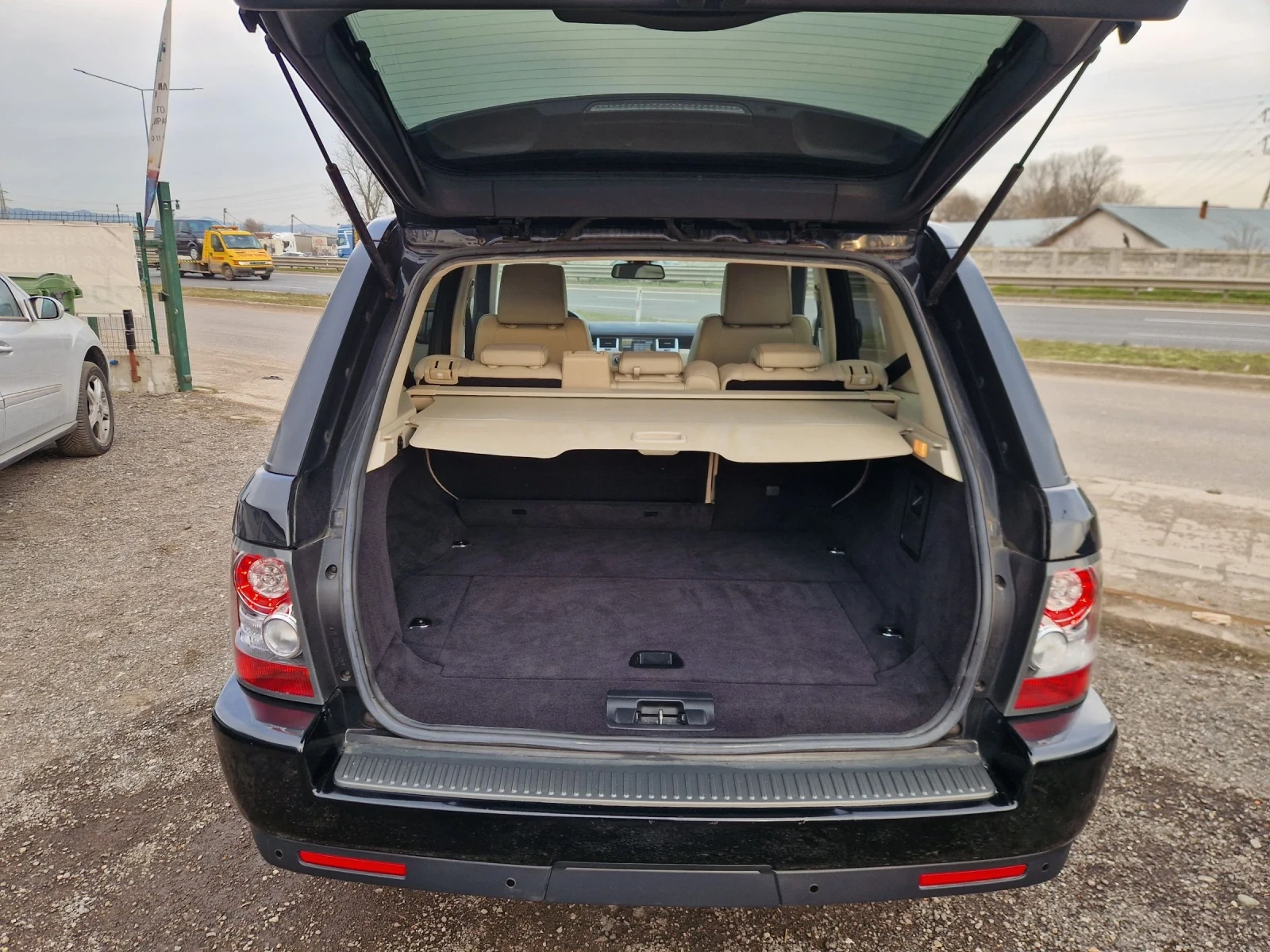 Land Rover Range Rover Sport 3.0 HSE 245HP.FACE ITALIA - изображение 8