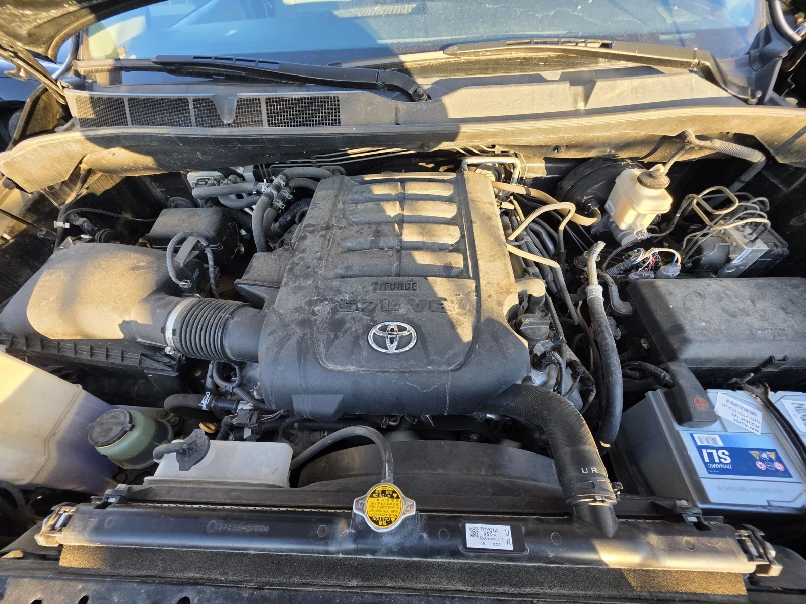 Toyota Sequoia 5.7 LIMITED 7+ 1 ����� | Mobile.bg � ����������� 14