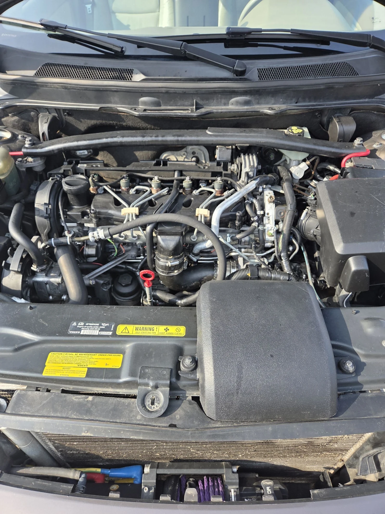 Volvo Xc90 2500, снимка 17 - Автомобили и джипове - 53922913