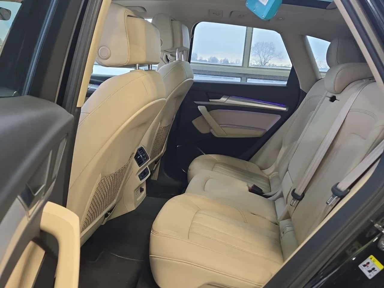 Audi Q5 * PROGRESSIV * CARFAX * 2 КЛЮЧА * ПАНОРАМА * , снимка 13 - Автомобили и джипове - 54364315