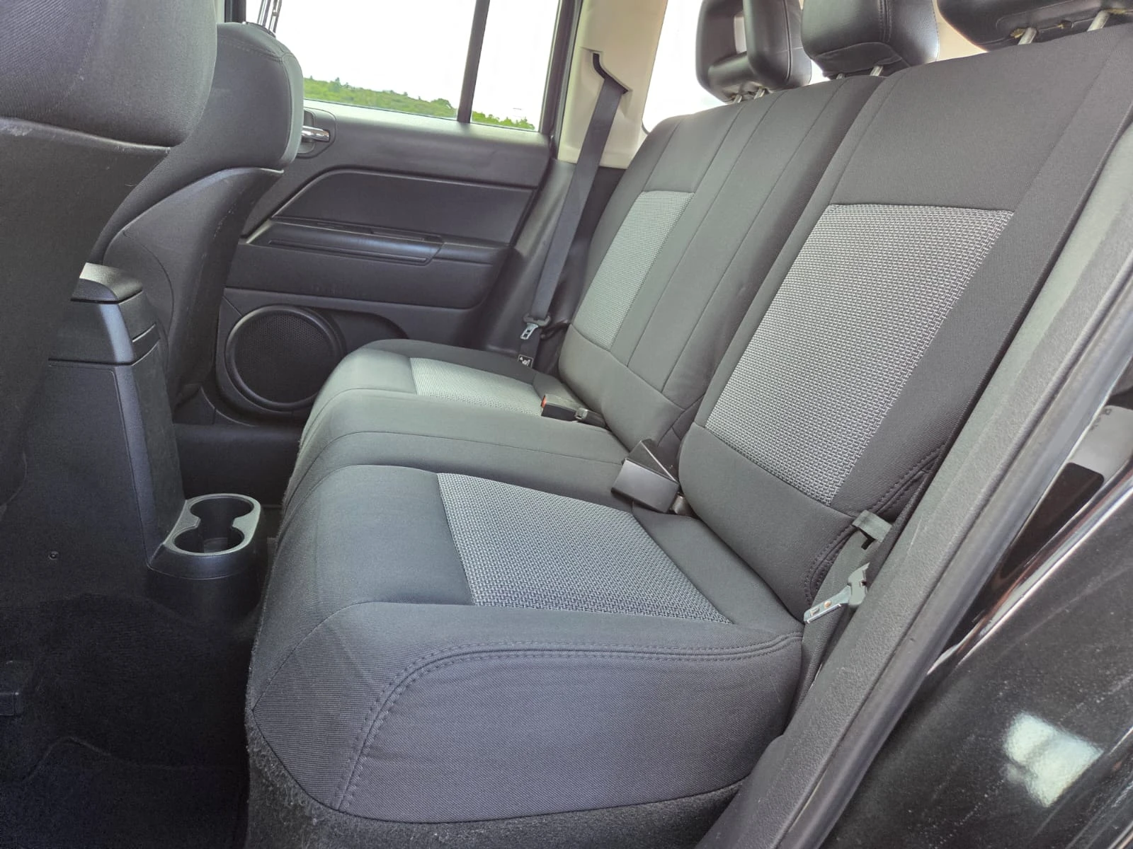 Jeep Patriot 2.2 CRD, снимка 10 - Автомобили и джипове - 54616118