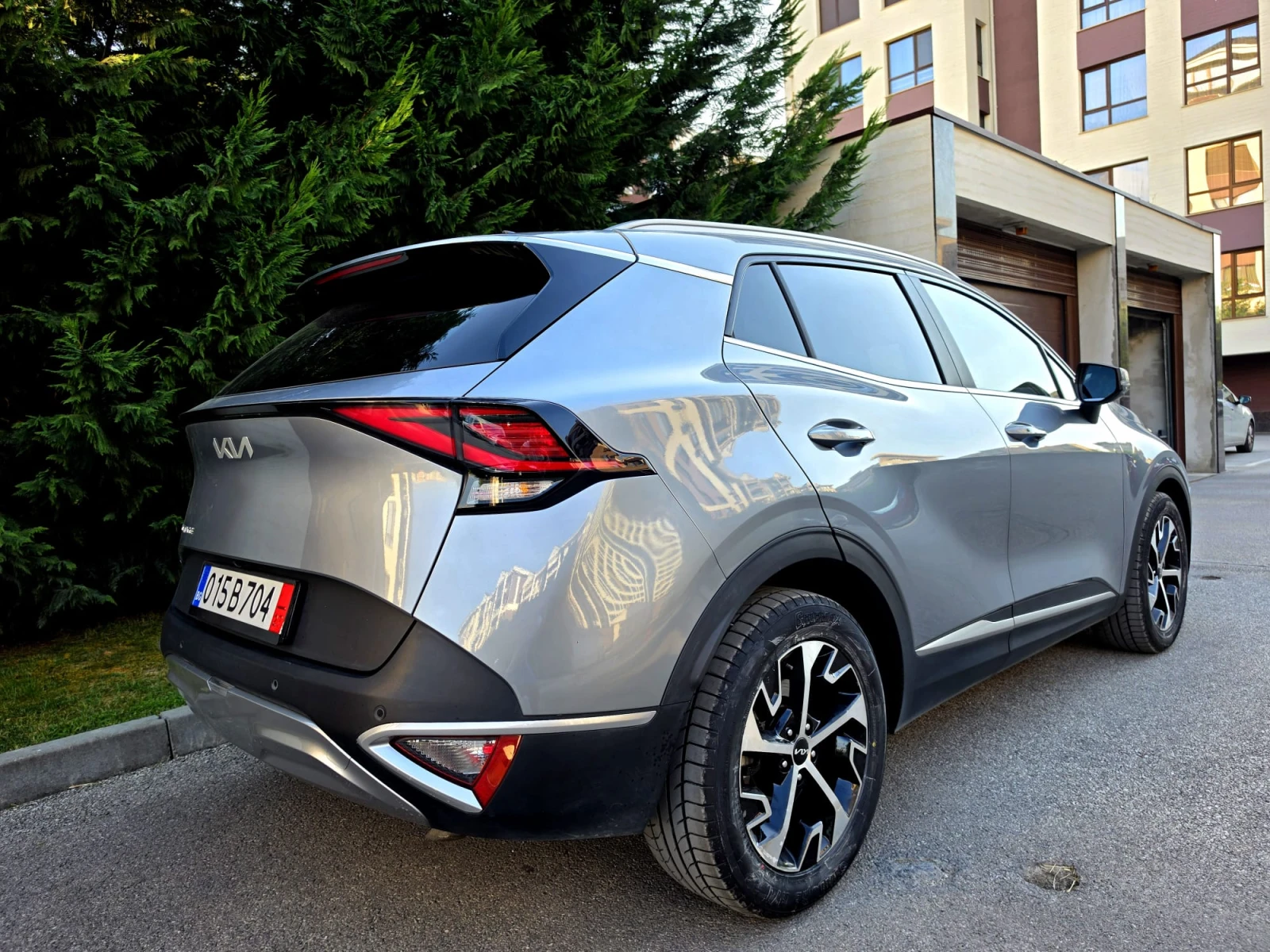 Kia Sportage 1.6CRDI Mild Hybrid Buisness, снимка 5 - Автомобили и джипове - 55254568