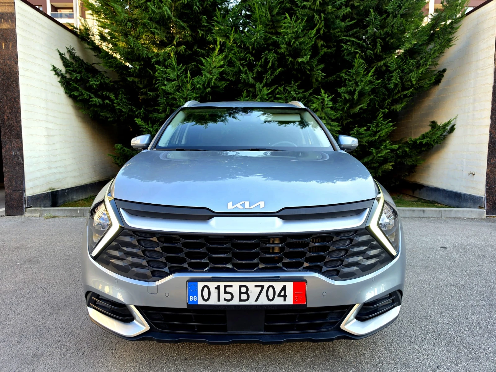 Kia Sportage 1.6CRDI Mild Hybrid Buisness, снимка 2 - Автомобили и джипове - 55254568