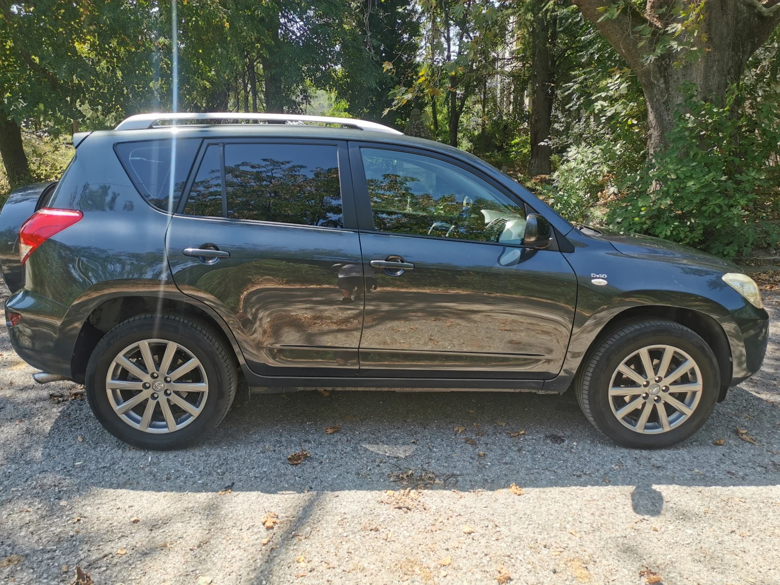 Toyota Rav4 2.2 D-4D 136, снимка 3 - Автомобили и джипове - 55539092