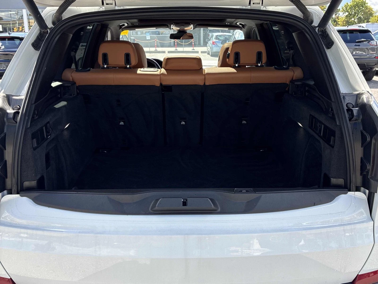 BMW X5 Harman Kardon* Head-Up* 360 & Parking Assist, снимка 12 - Автомобили и джипове - 56058461