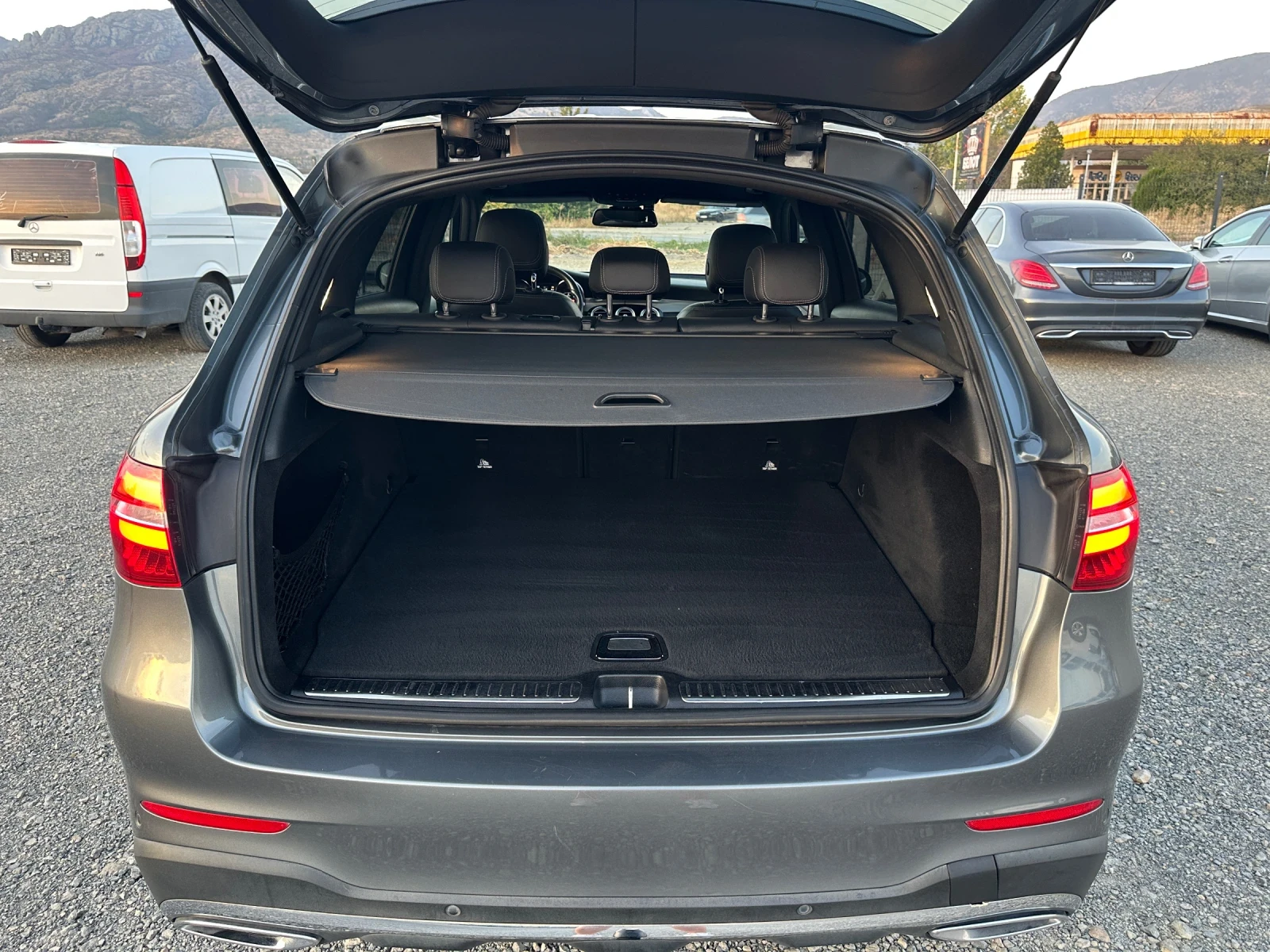 Mercedes-Benz GLC 220 2xAMG PACK* BURMESTER* CAR PLAY* ����* ������ | Mobile.bg � ����������� 16