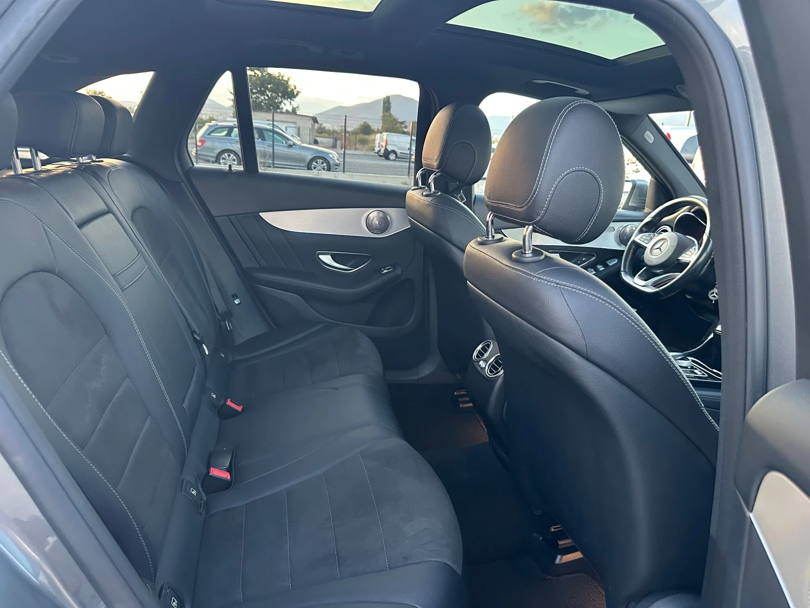 Mercedes-Benz GLC 220 2xAMG PACK* BURMESTER* CAR PLAY* ����* ������ | Mobile.bg � ����������� 12
