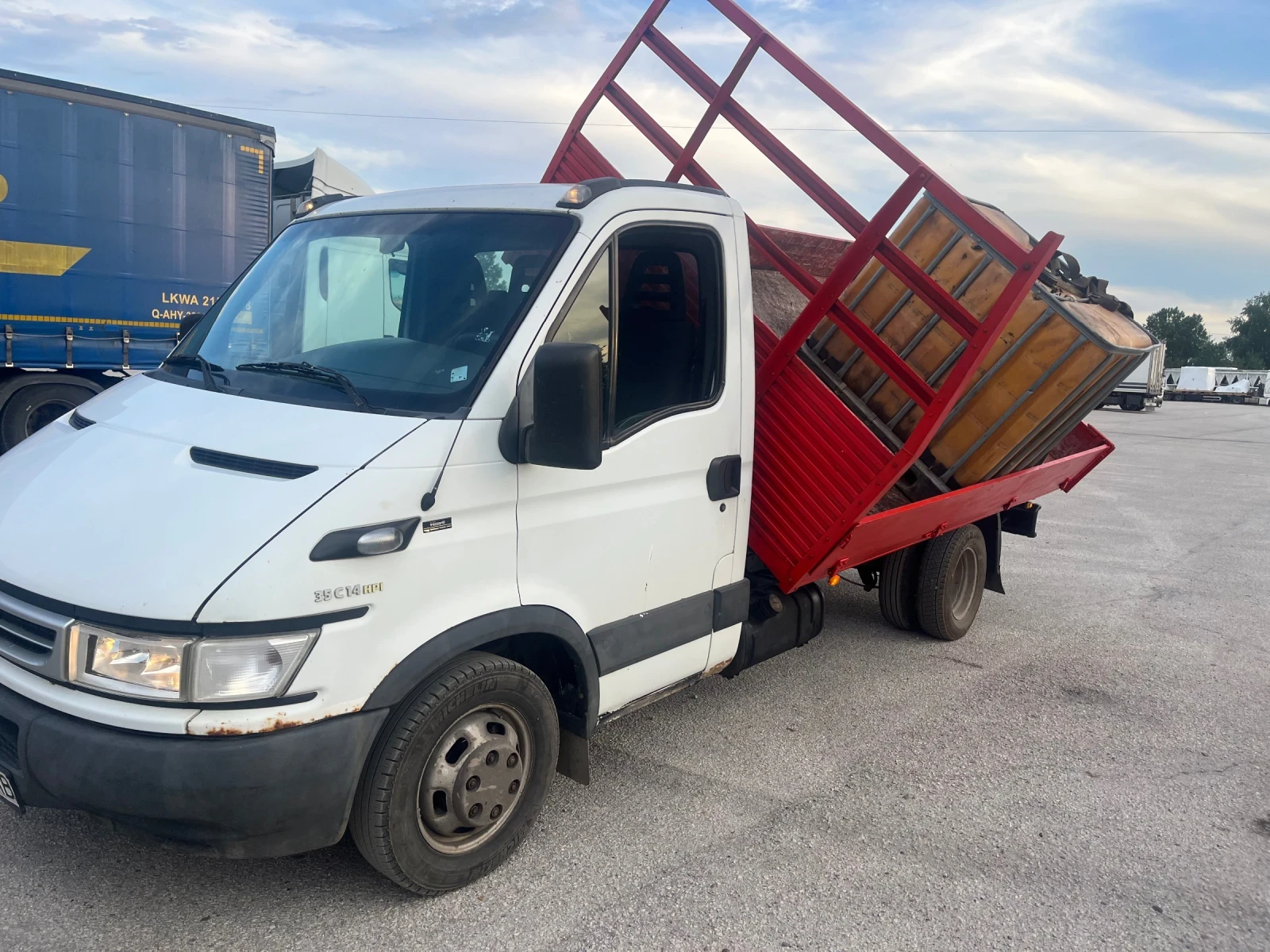 Iveco 35c15 35c14 самосвал 3.0 140, снимка 4 - Бусове и автобуси - 54611402
