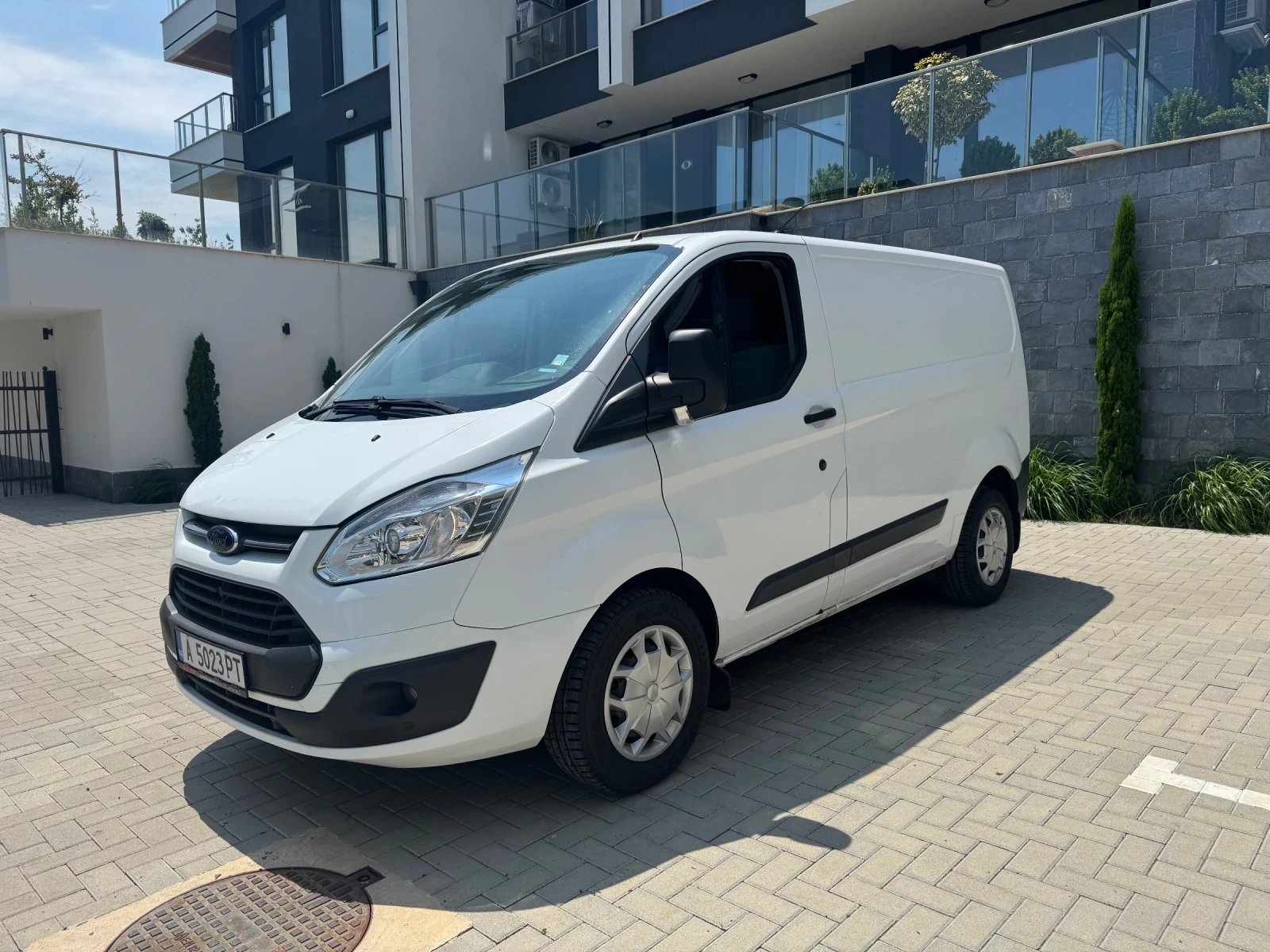 Ford Transit Custom 2.0, снимка 4 - Бусове и автобуси - 54808010