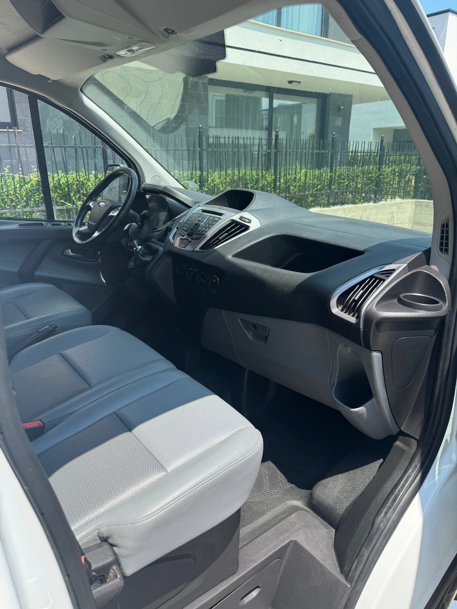 Ford Transit Custom 2.0, снимка 8 - Бусове и автобуси - 54808010