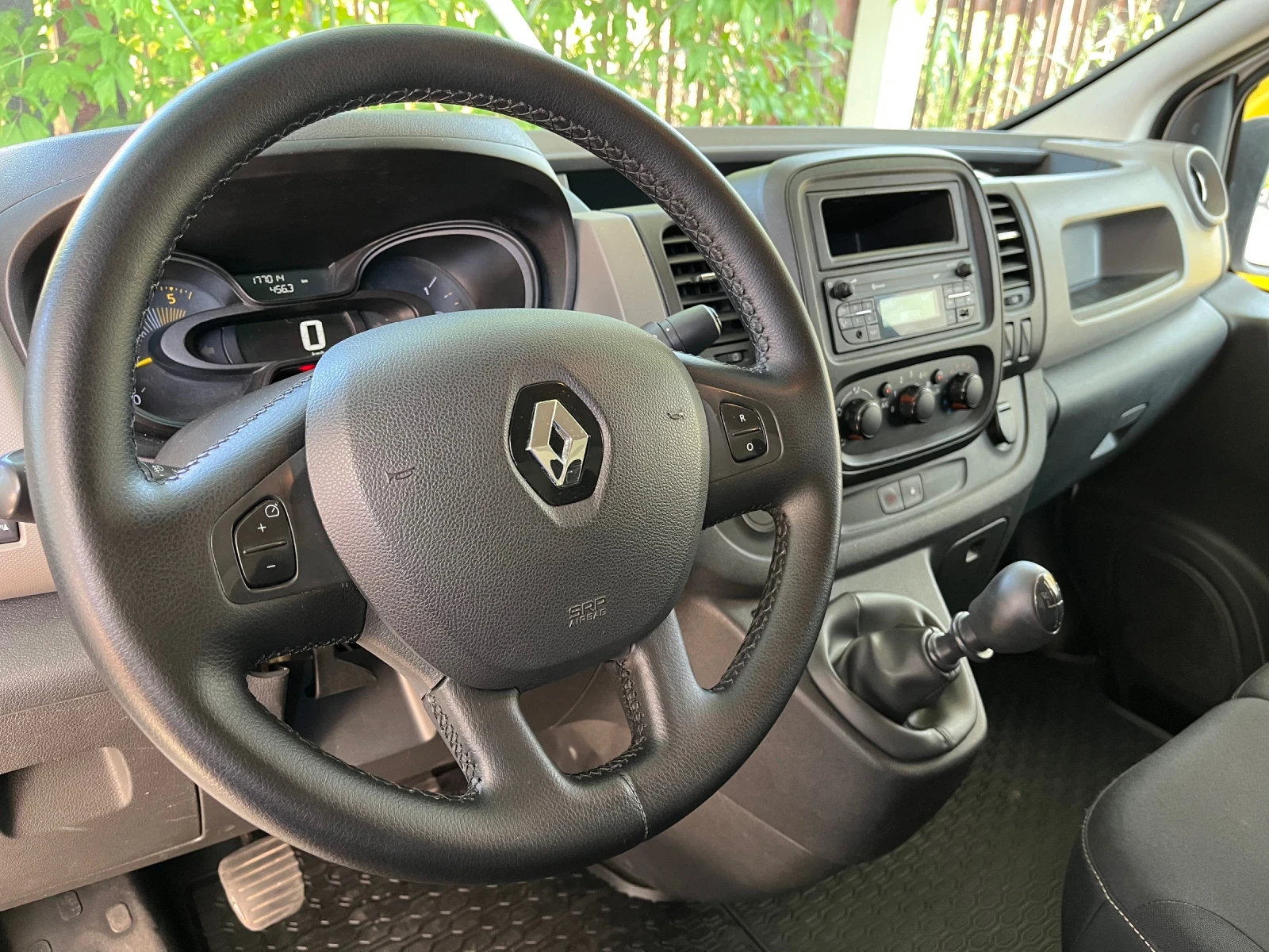 Renault Trafic 3 ОТЛИЧЕН ЕВРО 6В 1.6ТД 125KC КЛИМА* РЕГ ОБСЛ, снимка 15 - Бусове и автобуси - 55466977
