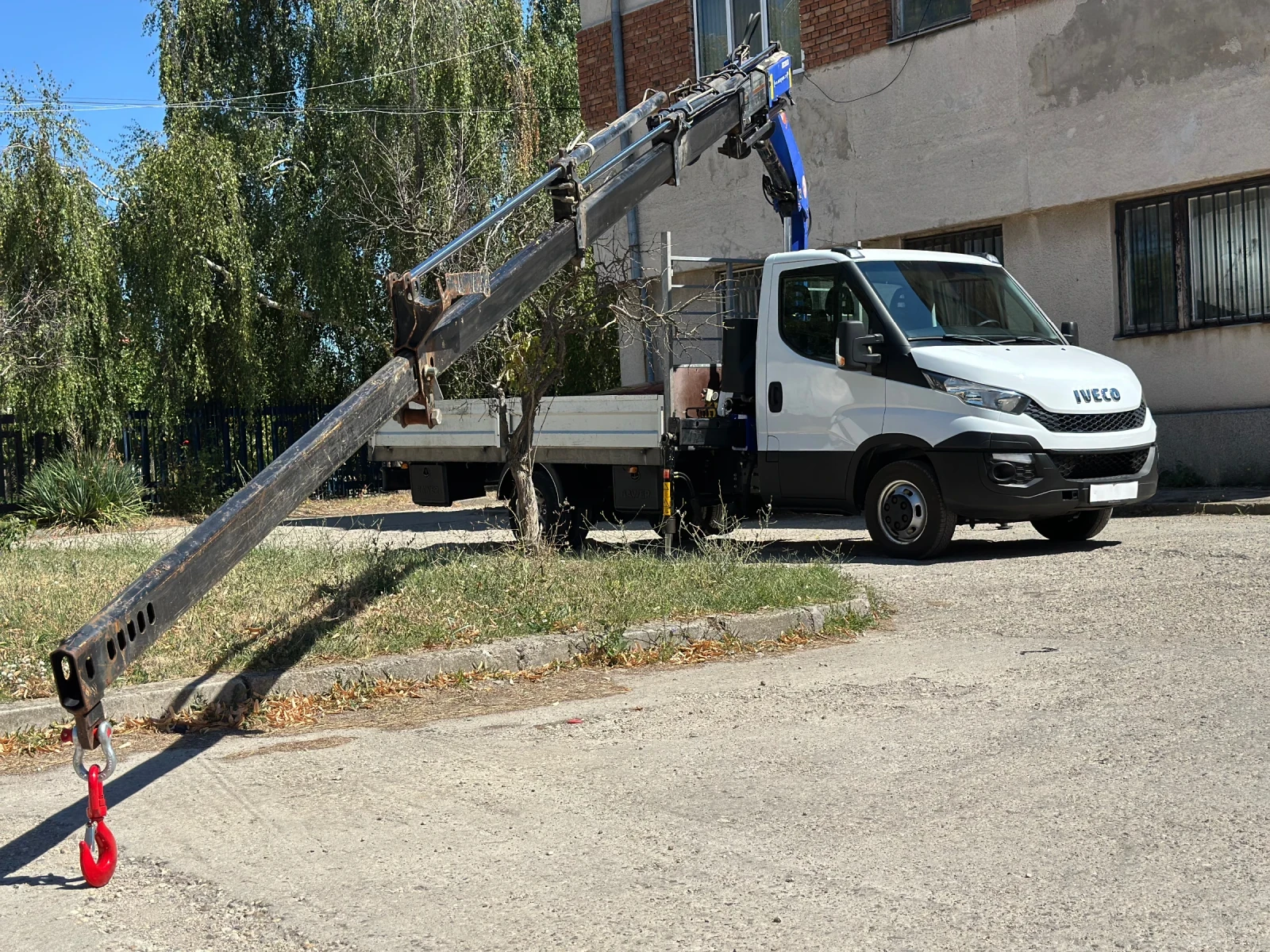 Iveco 35c15 Бордови + Кран  PM 6 14, 5 метра, N1, Клима, Като  - изображение 3