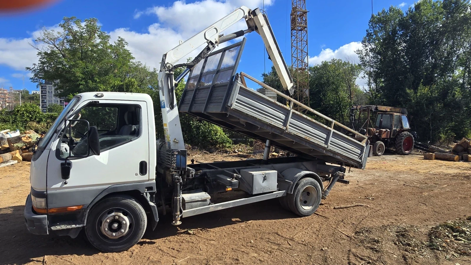 Mitsubishi Canter