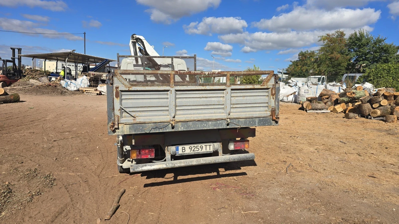 Mitsubishi Canter, снимка 4 - Камиони - 56016117