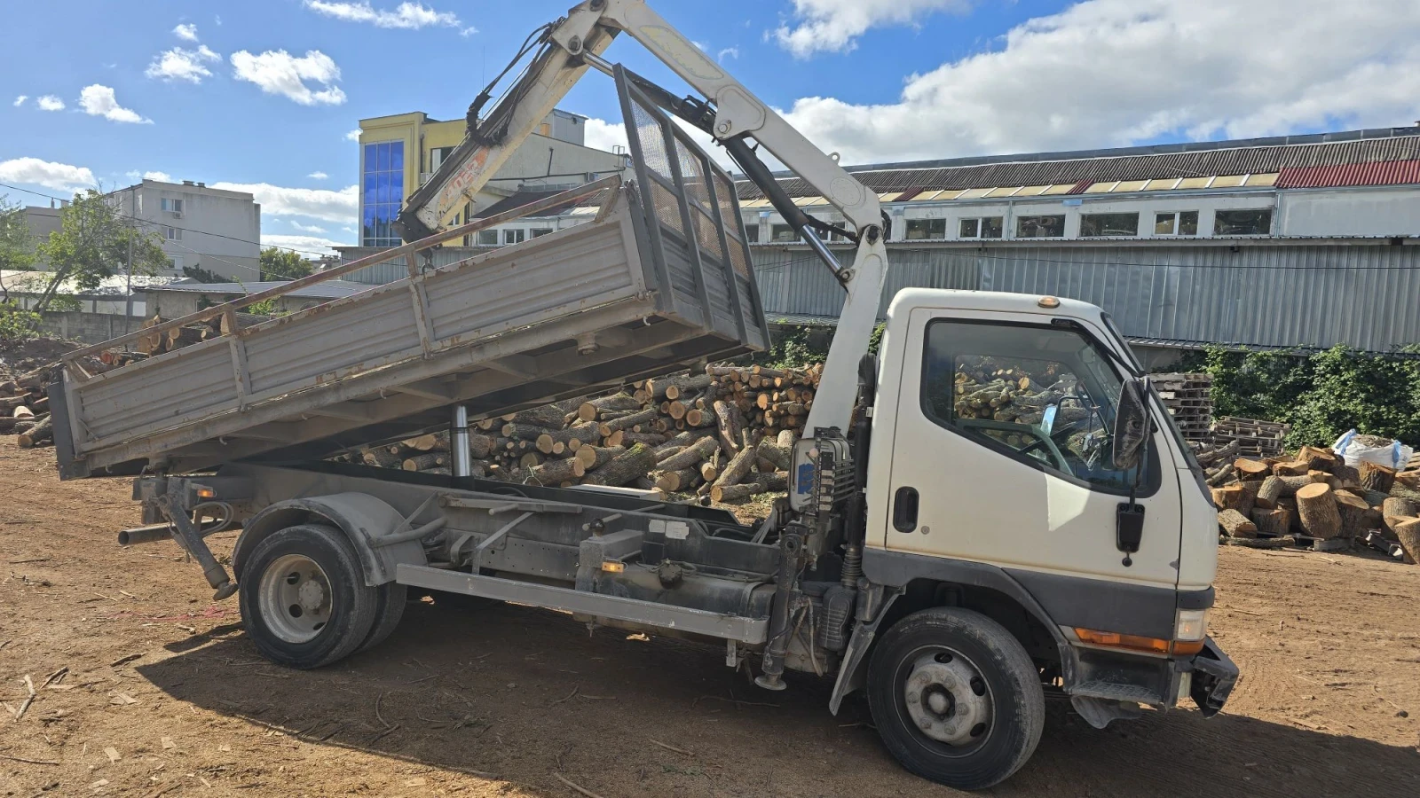 Mitsubishi Canter, снимка 8 - Камиони - 56016117
