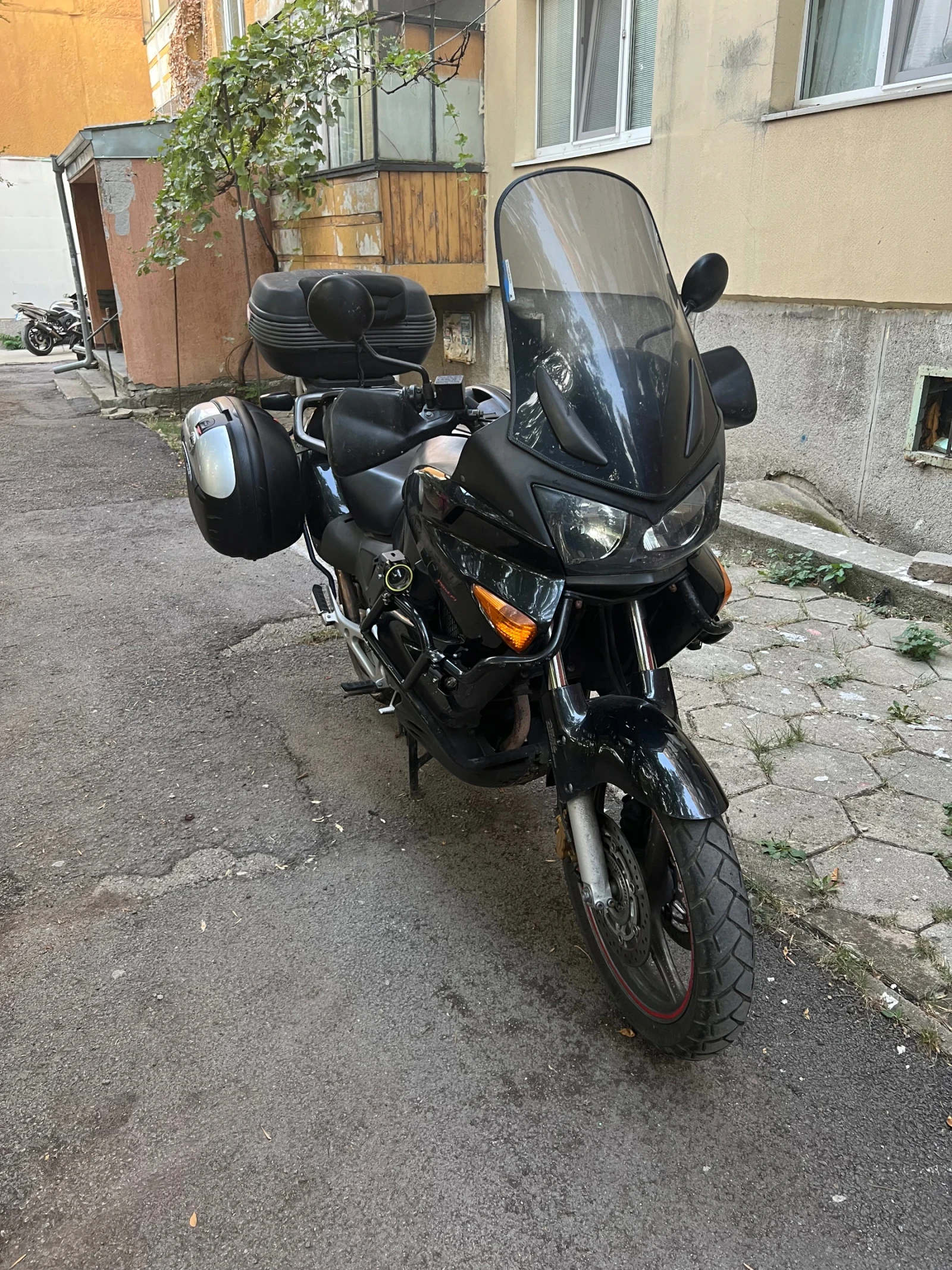 Honda Varadero, снимка 2 - Мотоциклети и мототехника - 55899168