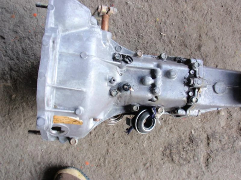 Трансмисия за Suzuki Samurai, снимка 2 - Части - 7135733