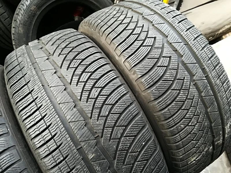 Гуми Зимни 245/50R18, снимка 4 - Гуми и джанти - 23688795