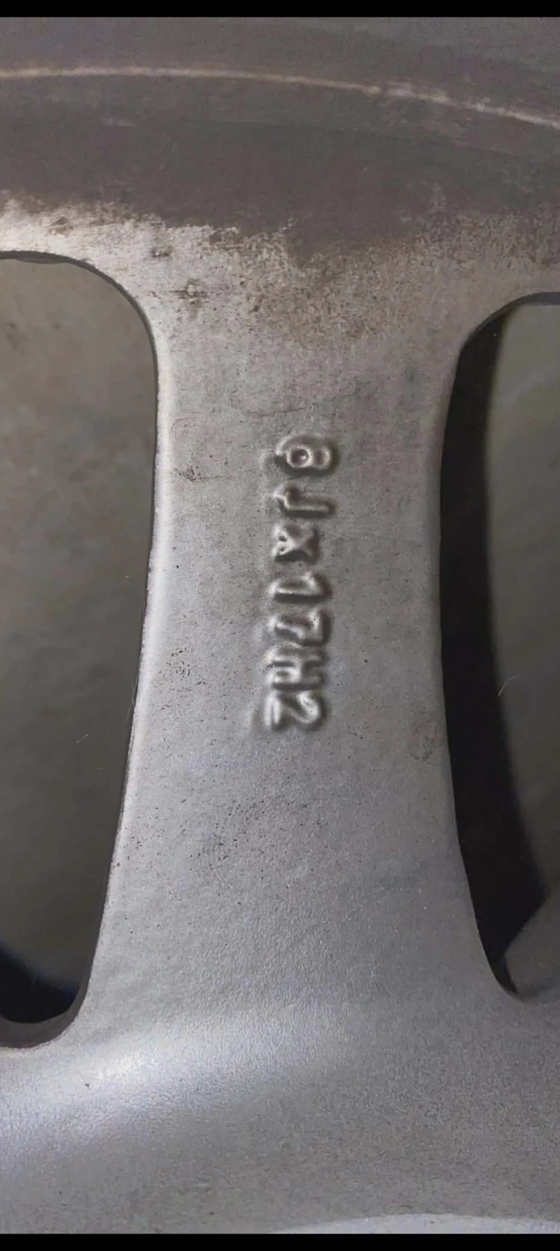 ���� � ������ 225/45R17 | Mobile.bg � ����������� 2