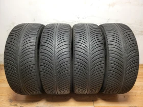 Гуми Зимни 245/45R19, снимка 1 - Гуми и джанти - 47904127