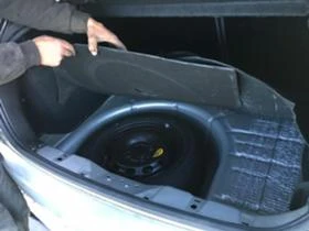 Ford Fiesta 1.4zetec НА ЧАСТИ, снимка 11