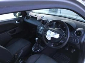Ford Fiesta 1.4zetec НА ЧАСТИ, снимка 9