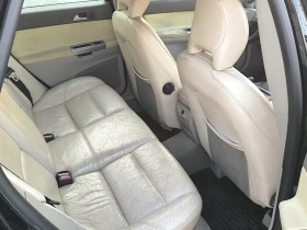 Volvo V50 T5 AWD 2.5i 4x4 TURBO, КОЖА, КСЕНОН, ГАЗ., снимка 14
