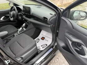 Toyota Yaris 1.5 Hybrid, снимка 10