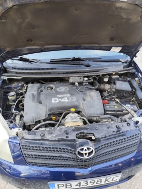 Toyota Corolla verso, снимка 9