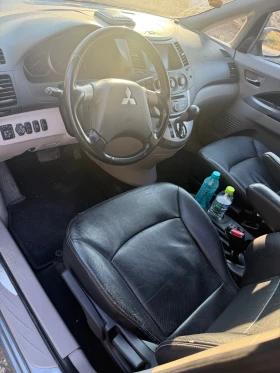 Mitsubishi Grandis Executive , снимка 2
