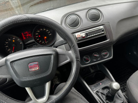 Seat Ibiza 1.2, снимка 4 - Автомобили и джипове - 44756065