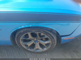 Dodge Challenger 5.7L V-8 VVT, 372HP Rear Wheel Drive - 22000 лв. - 73931420 | Car24.bg