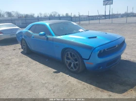 Dodge Challenger 5.7L V-8 VVT, 372HP Rear Wheel Drive